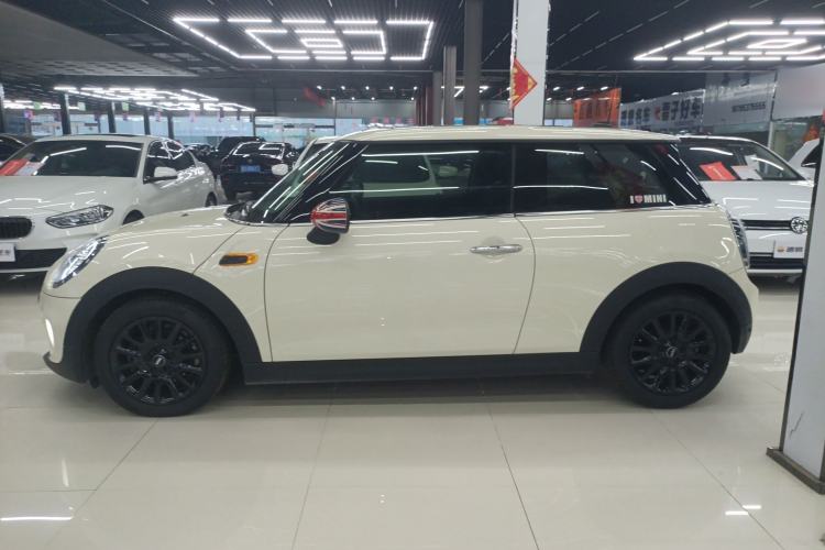 Used MINI 2016 1.2T ONE Pioneer Edition Left Side