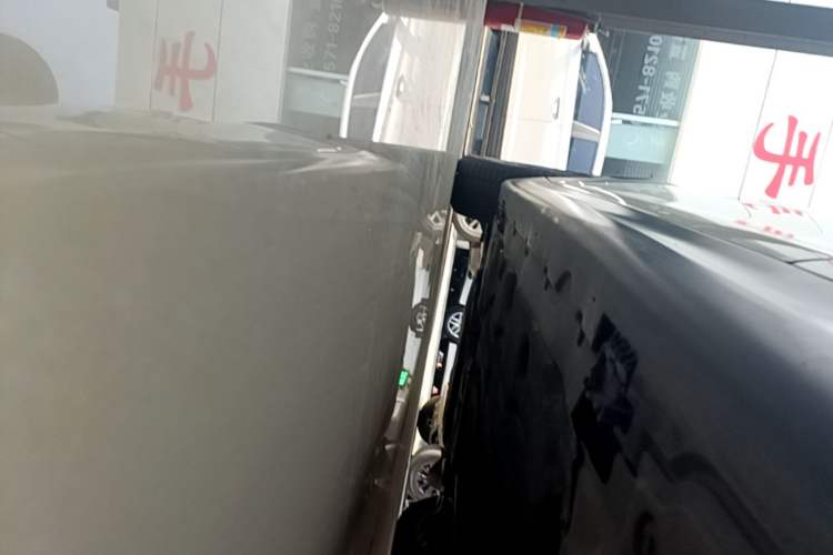 Used MINI 2016 1.2T ONE Pioneer Edition Left Side Sill