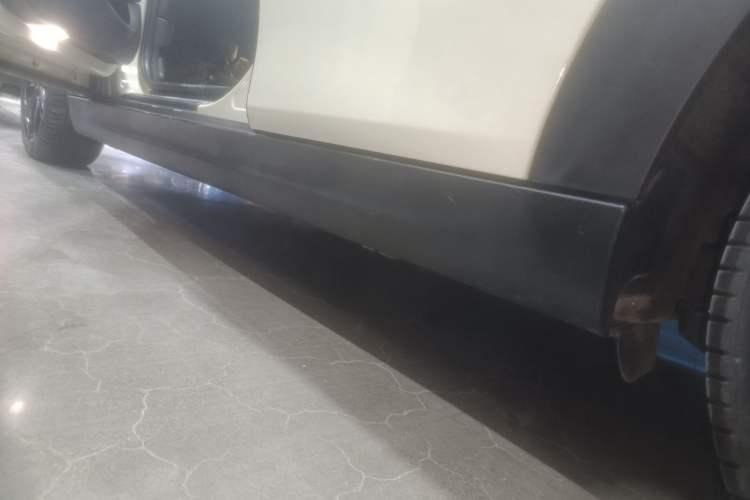 Used MINI 2016 1.5T COOPER Performance Edition 5-door version Left Side Sill