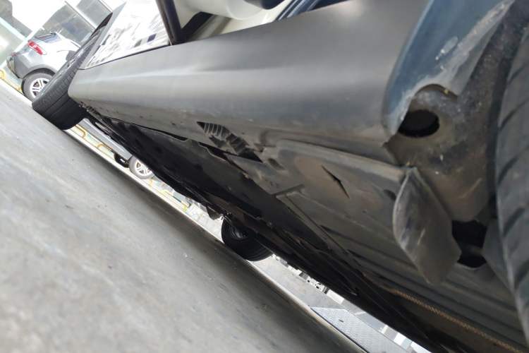 Used MINI 2016 1.5T COOPER Five-Door Edition Left Side Sill
