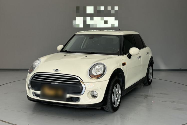 Used MINI 2016 1.2T ONE Five-Door Edition Guazi used car, China used car export, Used car for sale, Used MINI cars, Cheapest cars for sale