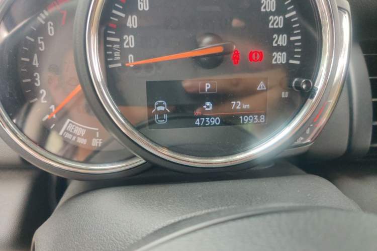 Used MINI 2016 1.2T ONE Pioneer Edition Odometer Close Up