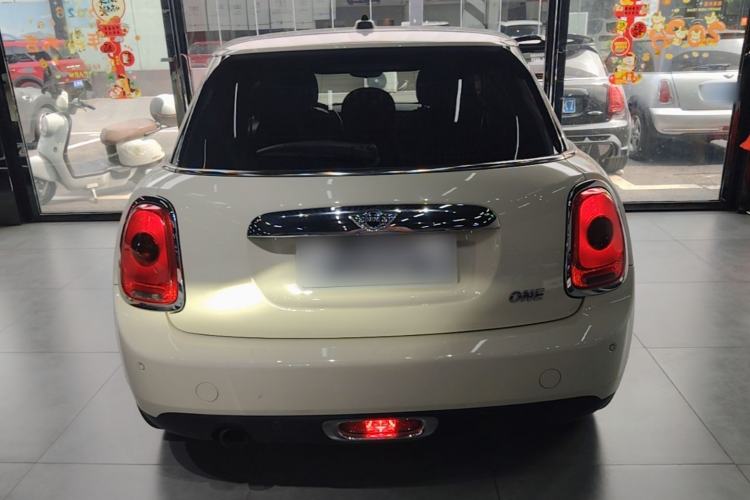 Used MINI 2016 1.2T ONE Pioneer Edition Five-Door Version Rear