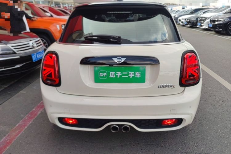 Used MINI 2016 2.0T COOPER S Pioneer Edition Five-Door Model Rear
