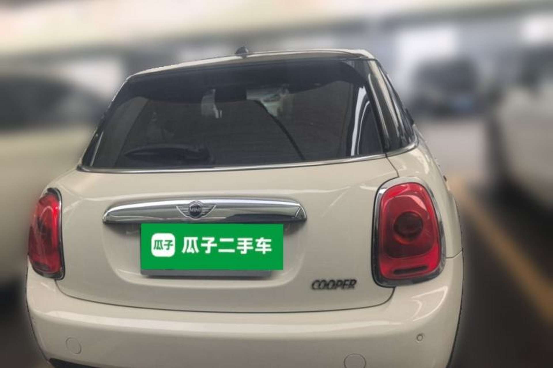 Used MINI 2016 1.5T COOPER Five-Door Edition Rear