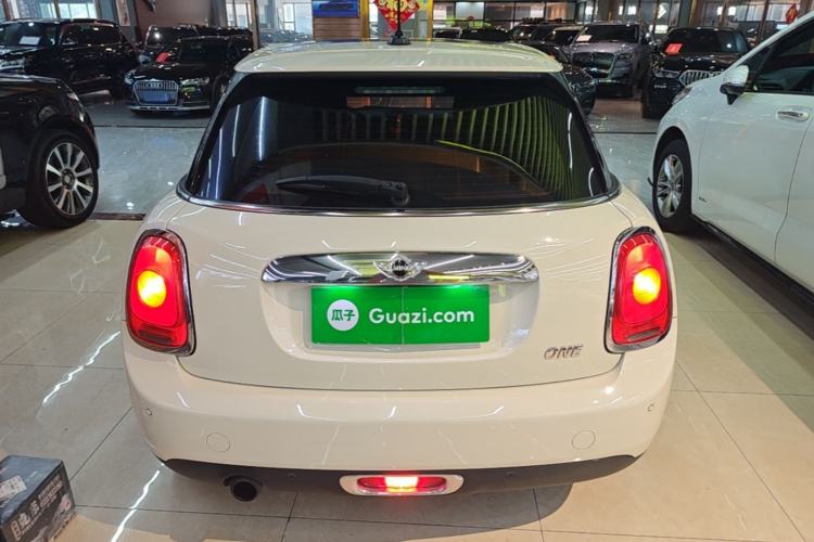 Used MINI 2016 1.2T ONE Pioneer Edition Five-Door Version Rear