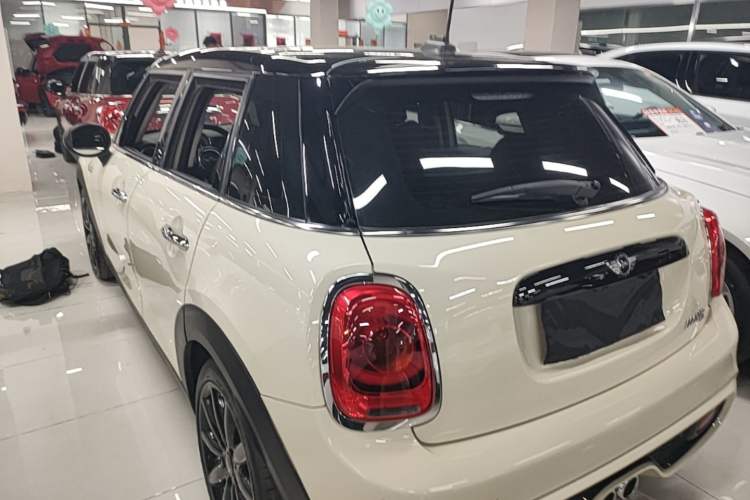 Used MINI 2016 2.0T COOPER S Five-Door Edition Rear Left 45 Deg