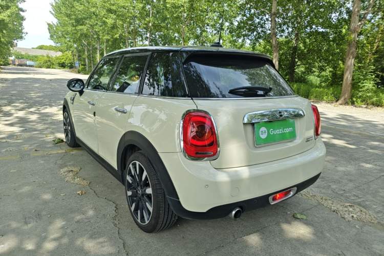 Used MINI 2016 1.5T COOPER Five-Door Edition Rear Left 45 Deg