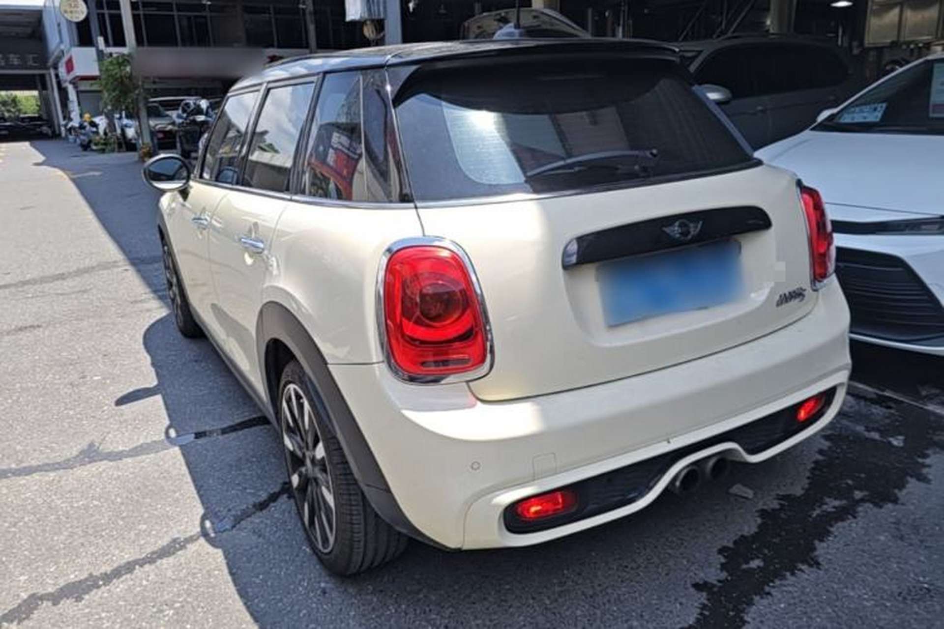 Used MINI 2016 2.0T COOPER S Five-Door Edition Rear Left 45 Deg
