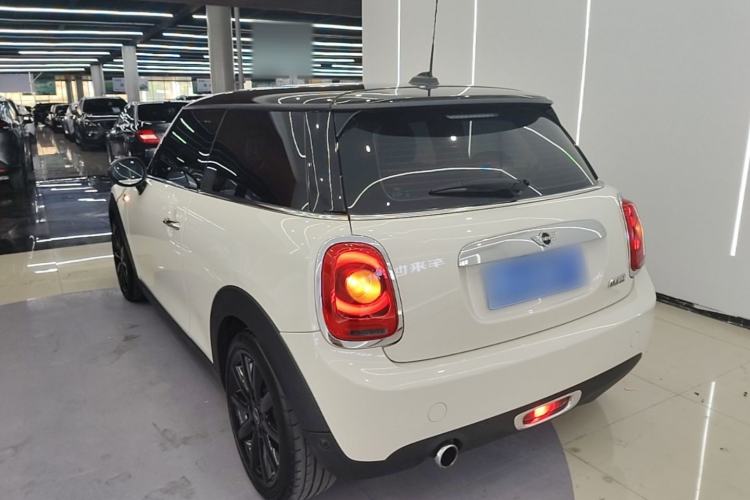 Used MINI 2016 1.5T COOPER Avant-Garde Rear Left 45 Deg