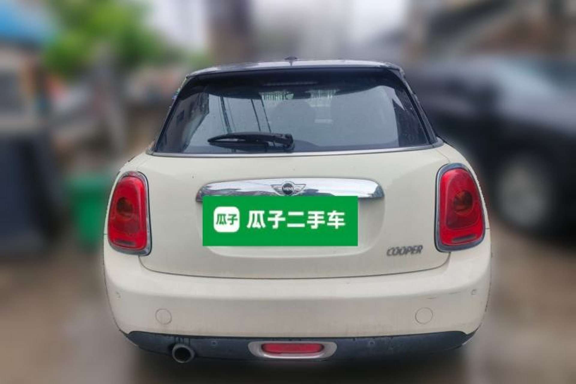Used MINI 2016 1.5T COOPER Five-Door Edition Rear