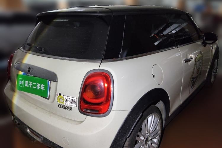 Used MINI 2016 1.5T COOPER Avant-Garde Rear Right 45 Deg