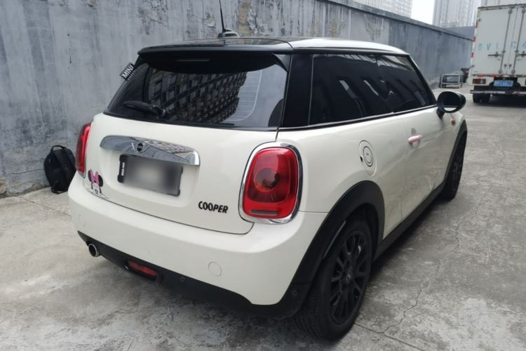 Used MINI 2016 1.5T COOPER Rear Right 45 Deg