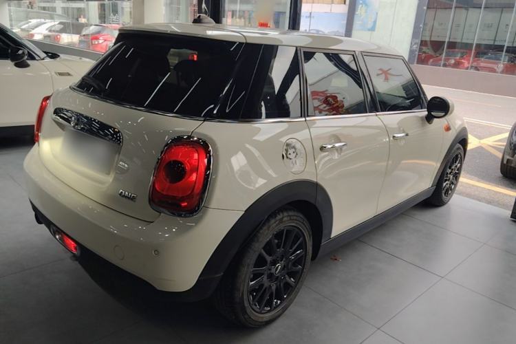 Used MINI 2016 1.2T ONE Pioneer Edition Five-Door Version Rear Right 45 Deg