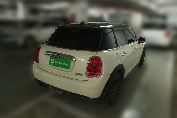 Used MINI 2016 1.5T COOPER Five-Door Edition Rear Right 45 Deg