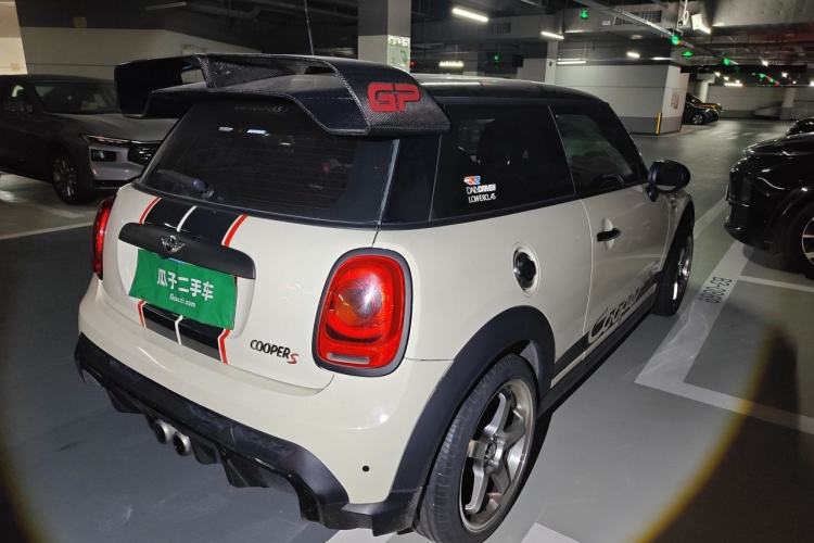 Used MINI 2016 2.0T COOPER S Rear Right 45 Deg