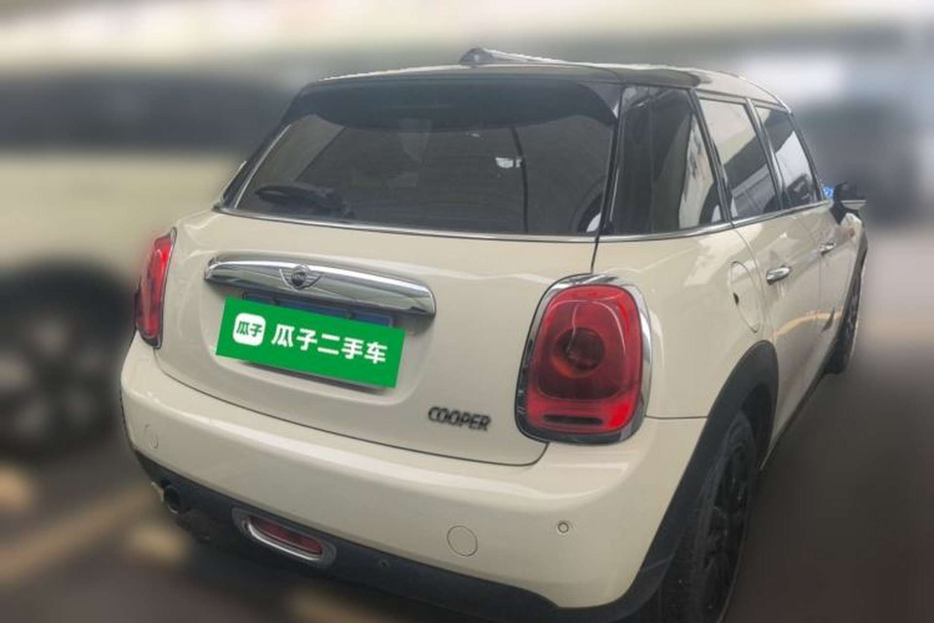 Used MINI 2016 1.5T COOPER Five-Door Edition Rear Right 45 Deg