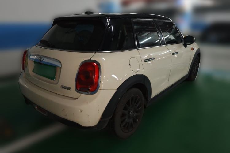 Used MINI 2016 1.5T COOPER Five-Door Edition Rear Right 45 Deg
