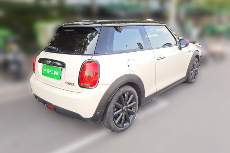 Used MINI 2016 1.5T COOPER Avant-Garde Rear Right 45 Deg