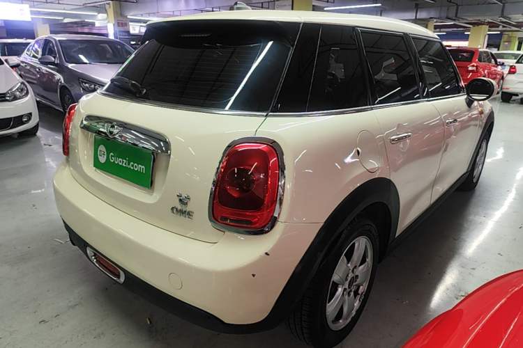 Used MINI 2016 1.2T ONE Five-Door Edition Rear Right 45 Deg