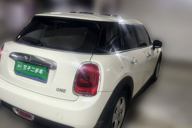 Used MINI 2016 1.2T ONE Five-Door Edition Rear Right 45 Deg