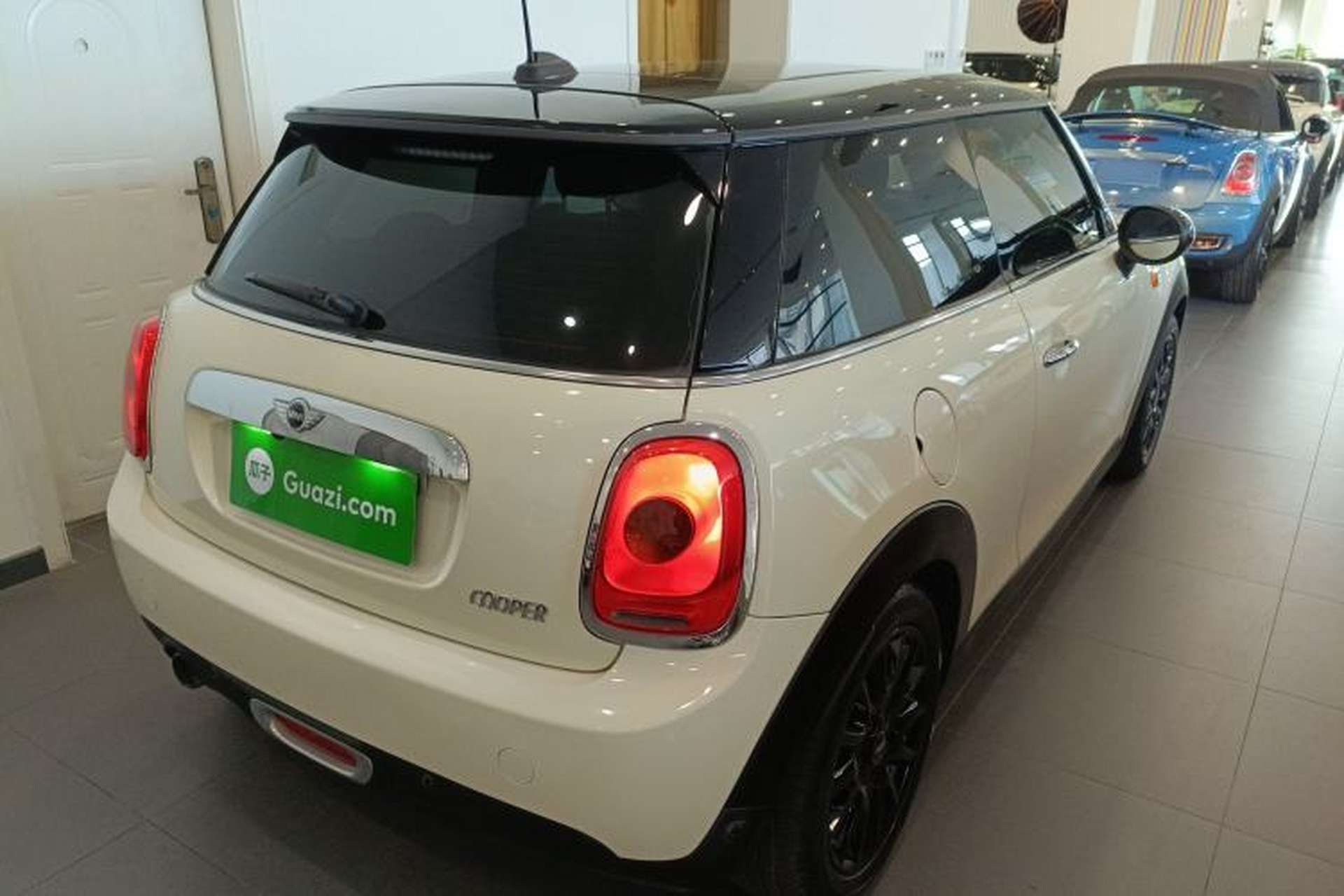 Used MINI 2016 1.5T COOPER Rear Right 45 Deg