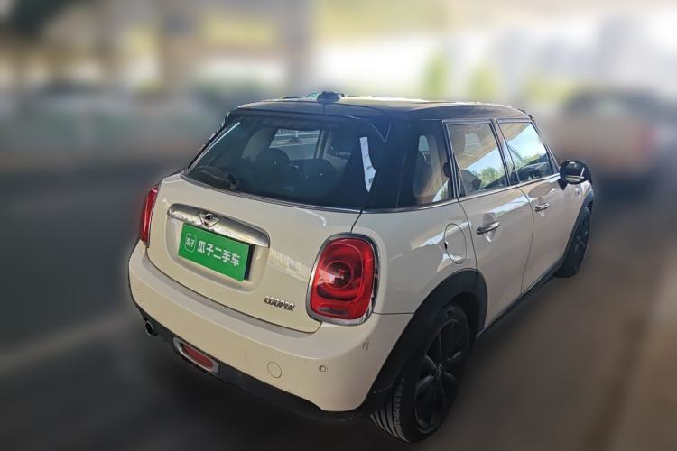 Used MINI 2016 1.5T COOPER Pioneer Edition Five-Door Model Rear Right 45 Deg