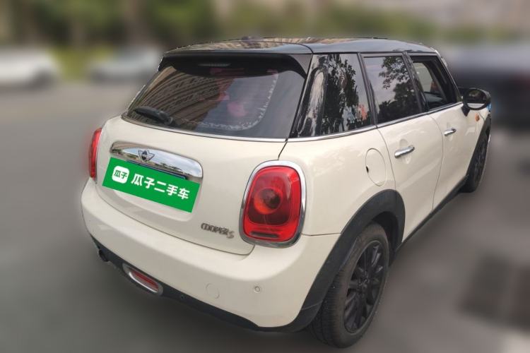 Used MINI 2016 1.5T COOPER Five-Door Edition Rear Right 45 Deg