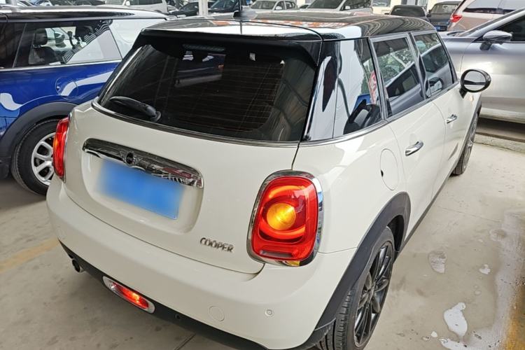Used MINI 2016 1.5T COOPER Pioneer Edition Five-Door Model Rear Right 45 Deg