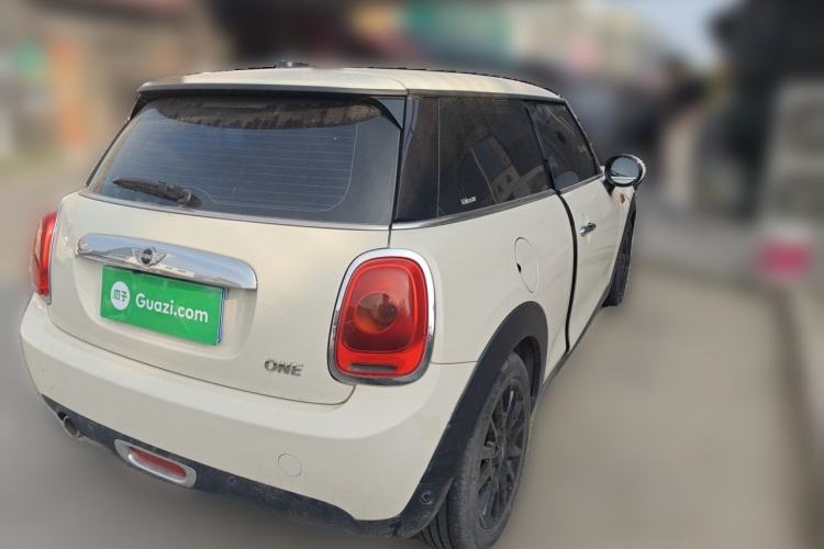 Used MINI 2016 1.5T COOPER Rear Right 45 Deg