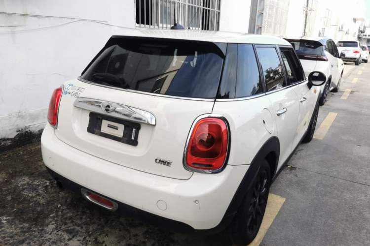 Used MINI 2016 1.2T ONE Pioneer Edition Five-Door Version Rear Right 45 Deg