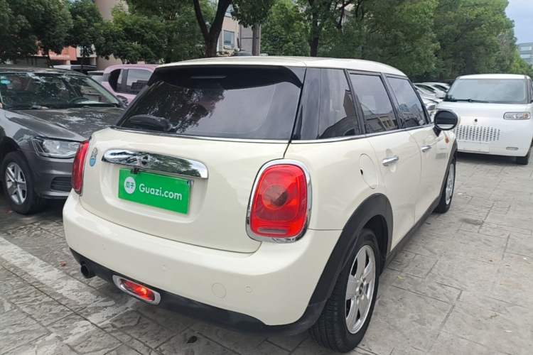 Used MINI 2016 1.2T ONE Five-Door Edition Rear Right 45 Deg