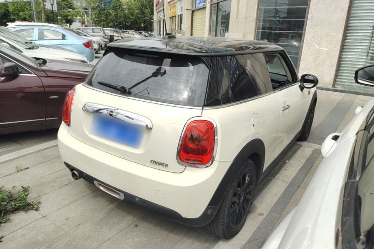 Used MINI 2016 1.5T COOPER Rear Right 45 Deg