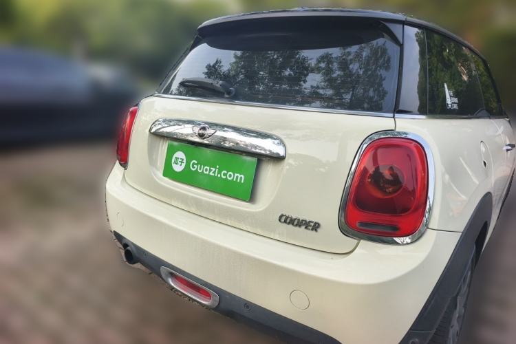 Used MINI 2016 1.5T COOPER Rear