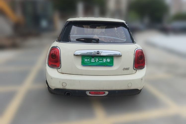 Used MINI 2016 1.2T ONE Pioneer Edition Five-Door Version Rear