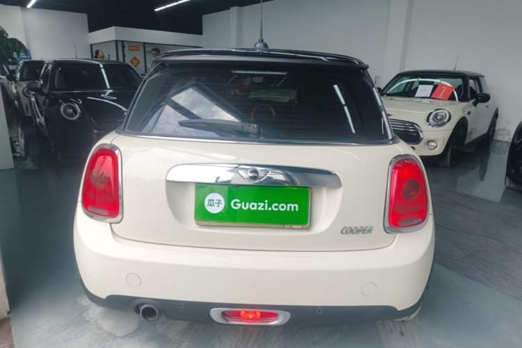 Used MINI 2016 1.5T COOPER Rear