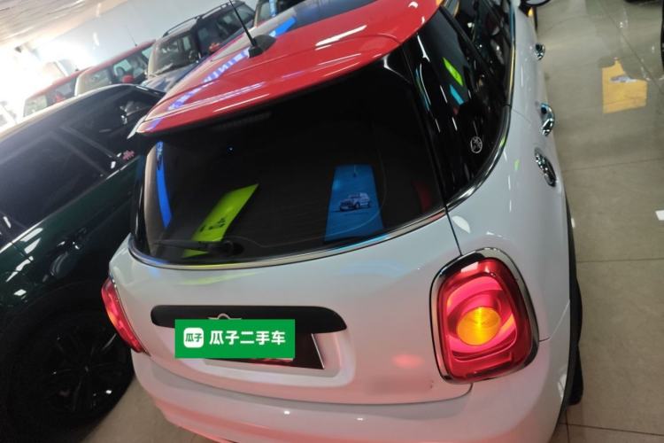 Used MINI 2016 2.0T COOPER S Five-Door Edition Rear
