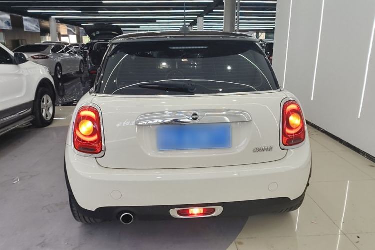 Used MINI 2016 1.5T COOPER Avant-Garde Rear