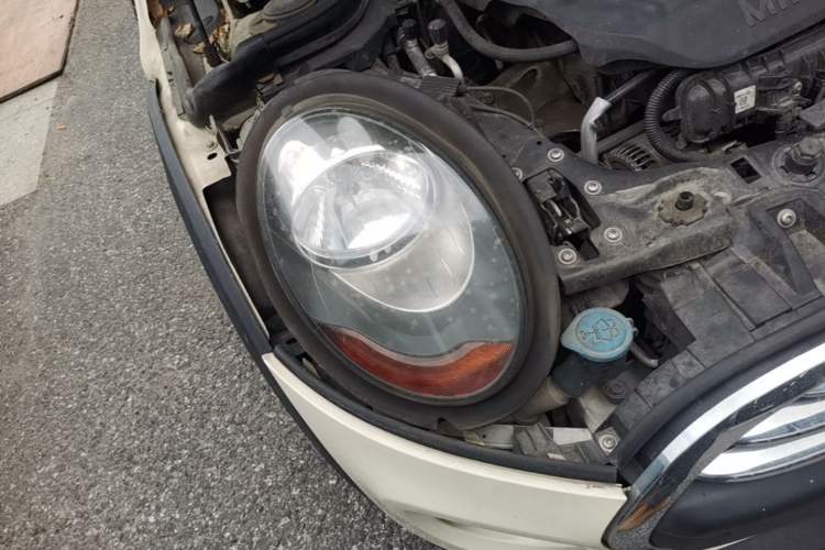 Used MINI 2016 1.2T ONE Pioneer Edition Right Front Headlight