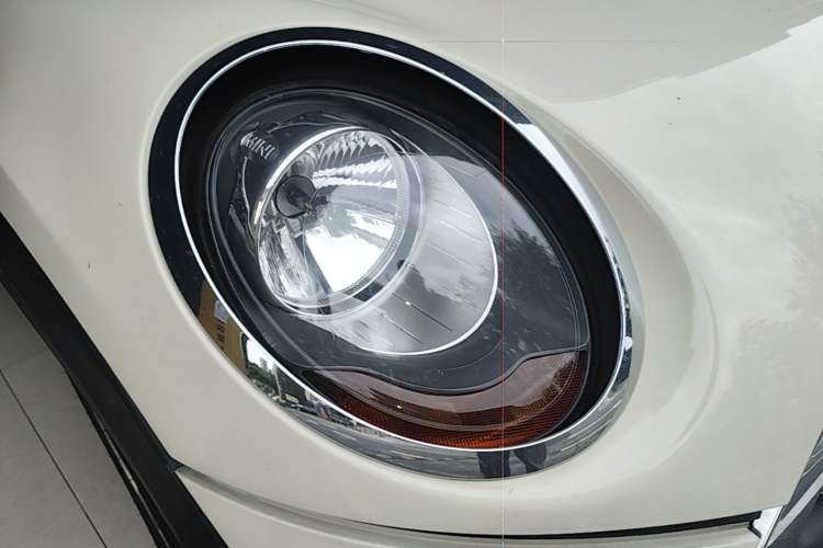 Used MINI 2016 1.2T ONE Five-Door Edition Right Front Headlight