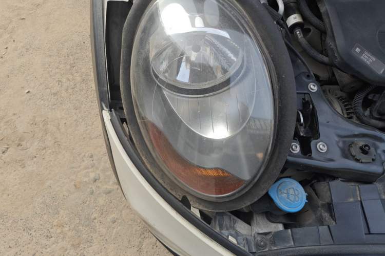 Used MINI 2016 1.5T COOPER Right Front Headlight