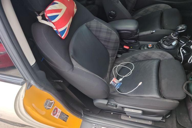 Used MINI 2016 1.5T COOPER Right Front Seat