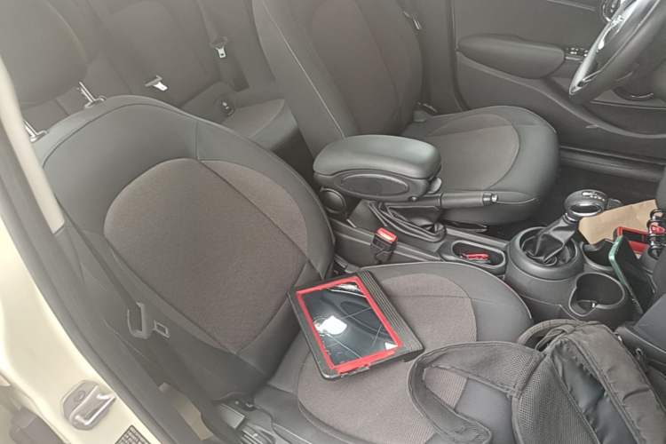 Used MINI 2016 1.2T ONE Five-Door Edition Right Front Seat