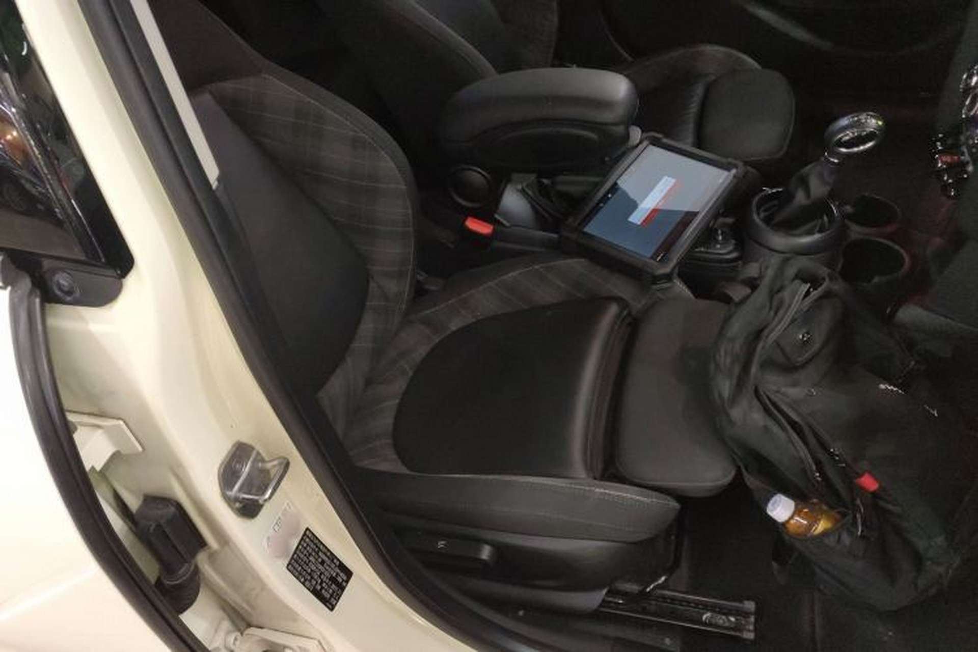 Used MINI 2016 1.5T COOPER Five-Door Edition Right Front Seat