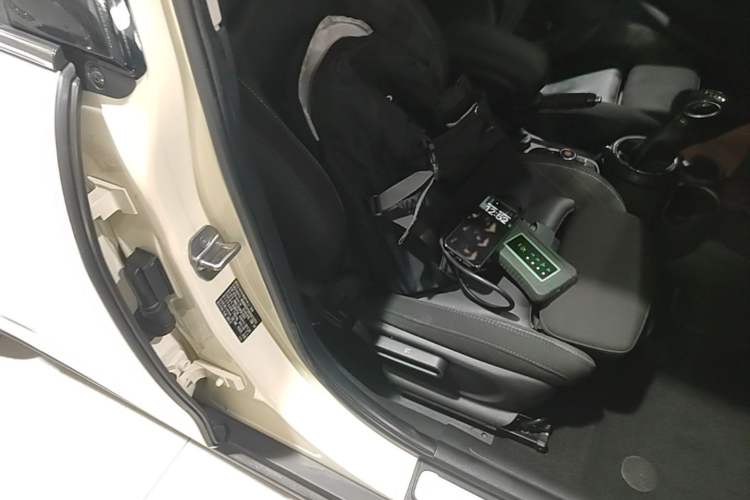 Used MINI 2016 1.5T COOPER Five-Door Edition Right Front Seat