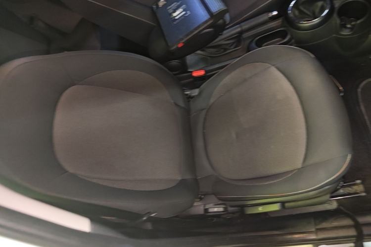 Used MINI 2016 1.2T ONE Pioneer Edition Five-Door Version Right Front Seat