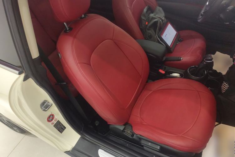Used MINI 2016 1.2T ONE Pioneer Edition Right Front Seat