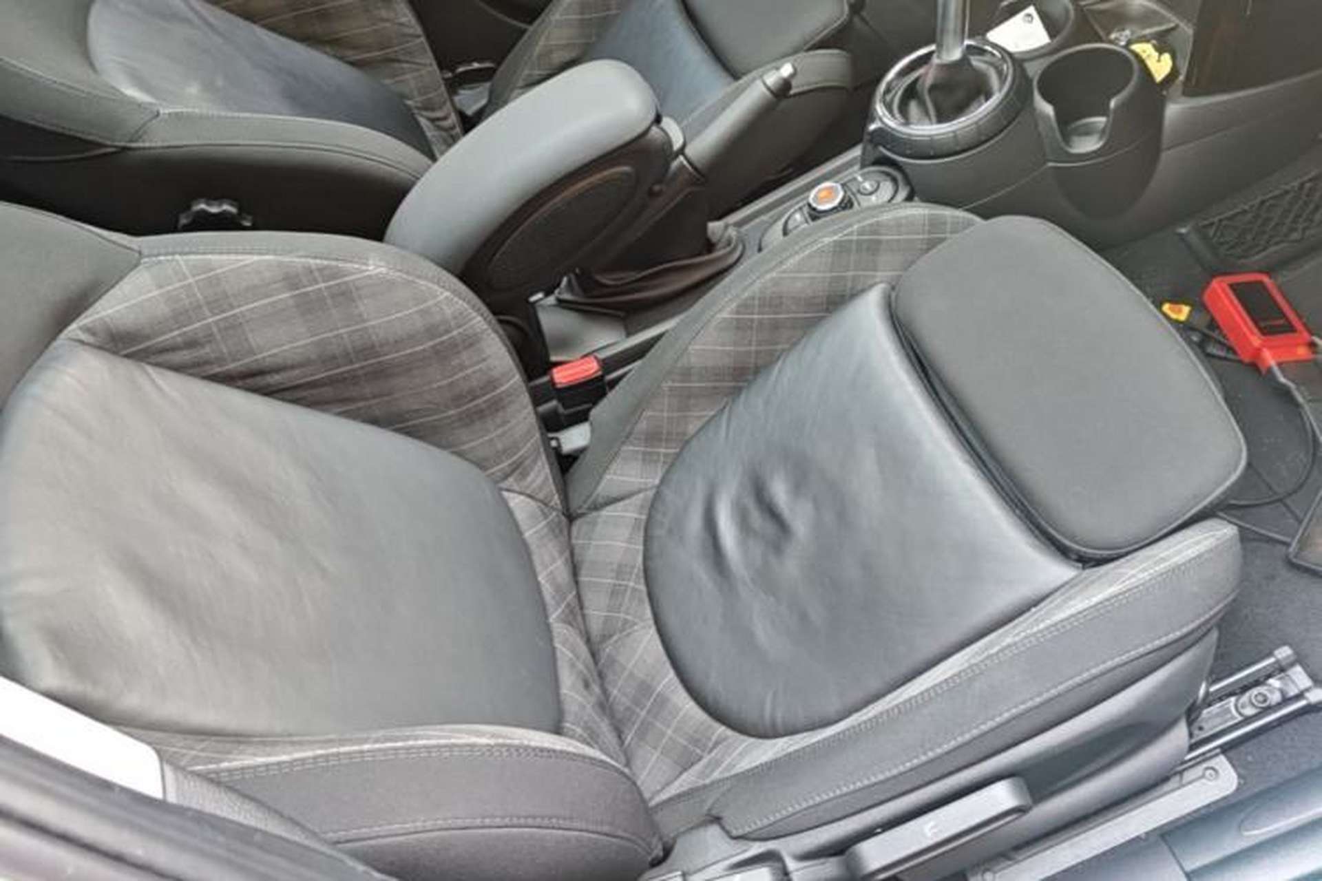 Used MINI 2016 2.0T COOPER S Five-Door Edition Right Front Seat