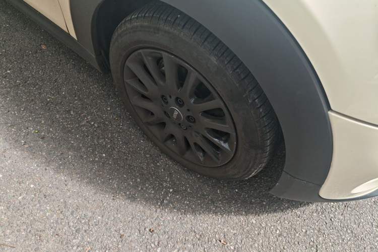 Used MINI 2016 1.5T COOPER Right Front Wheel Hub