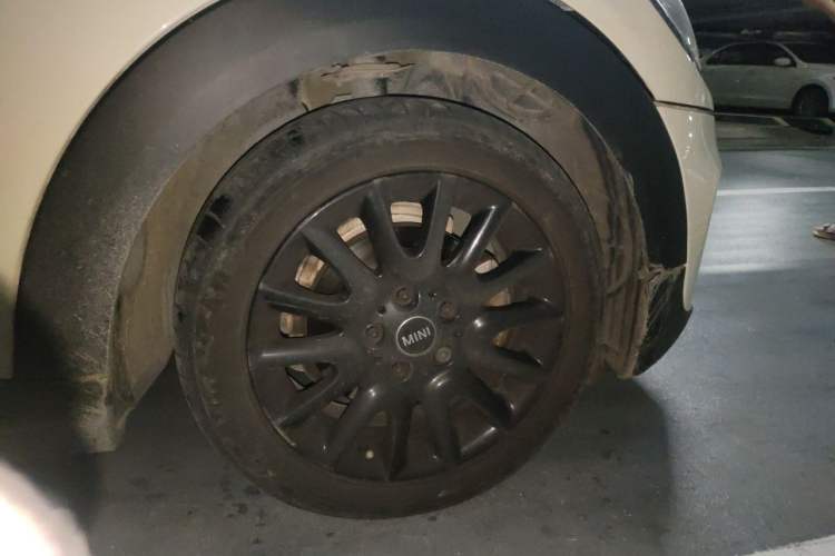 Used MINI 2016 1.5T COOPER Right Front Wheel Hub